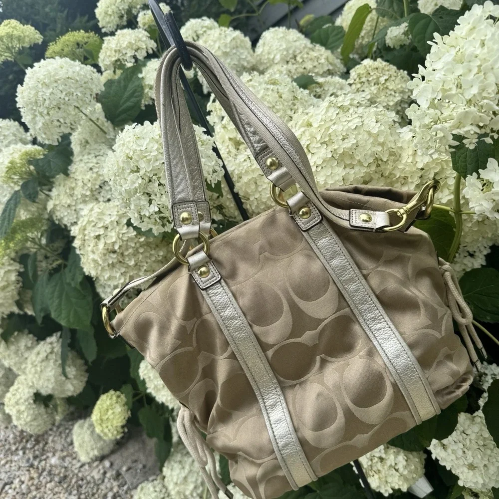 Coach Poppy Signature Tote Bag- Canvas & Leather ~ Beige ~ Gold Toned